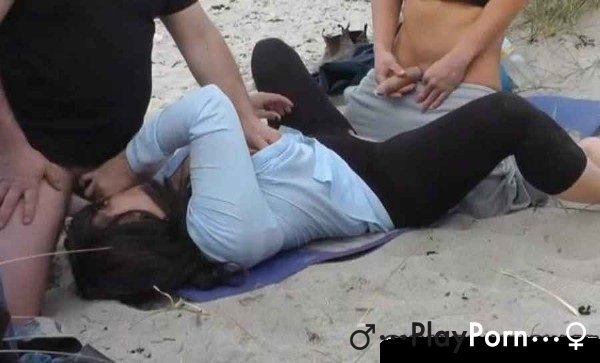 Wife Amateur Creampie Gangbang On The Beach - Marion