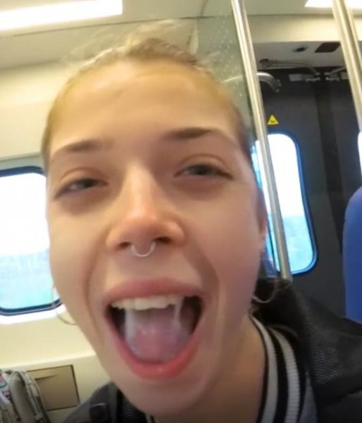 Teen Public Blowjob In Train - Amateur