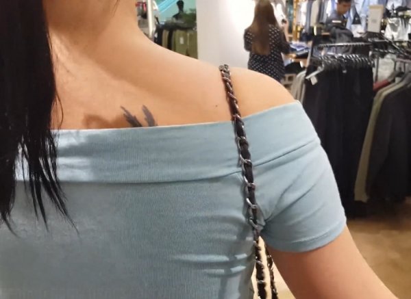 Public Blowjob Exciting Shoping - AlexAndAnna