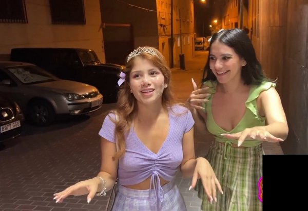 Two Teen Cumwalk In The Town - Marina Gold, Min Galilea