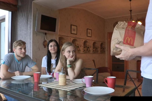 Russian Teenagers Group Sex - Alice, Inga
