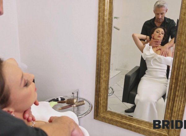 Bride Cheating In Beauty Parlor - Isabella De Laa