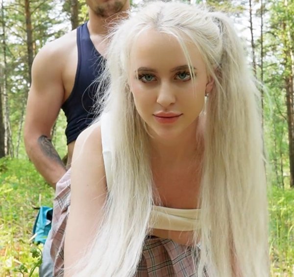 Fuck Young Blonde Girl In The Woods - Mila Lioness