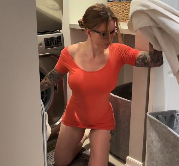 Stuck In Washing Machine And Fucked By Two Guys - Viking Barbie