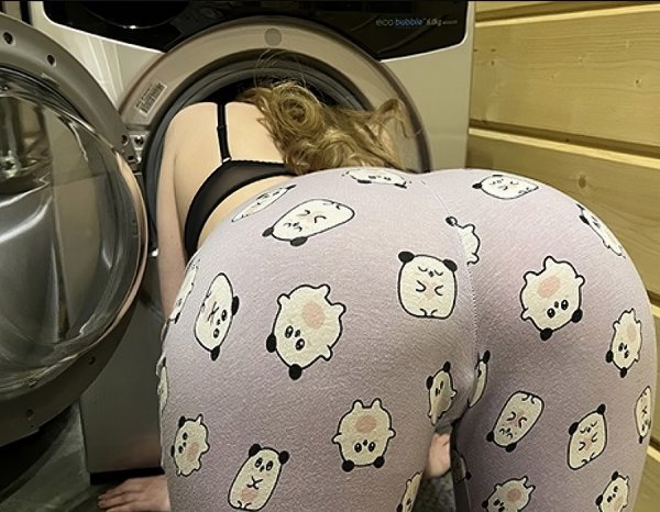 Stuck In The Washing Machine And Fucked - Anny Walker