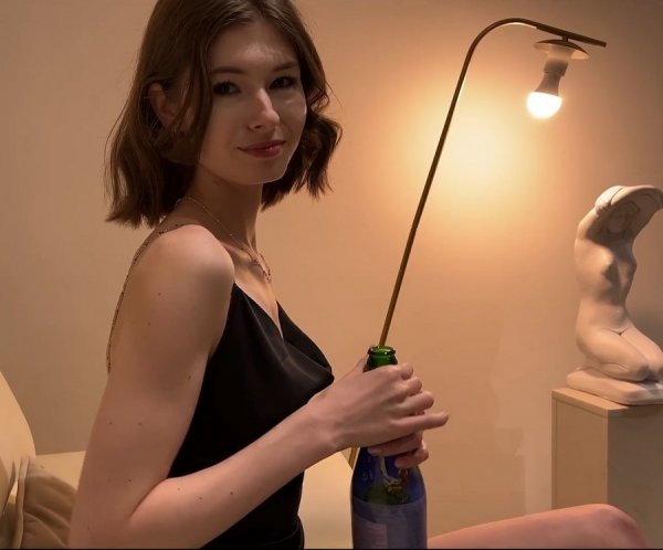 Drunk Girlfriend Came To Visit To Fuck - Cutie Kim