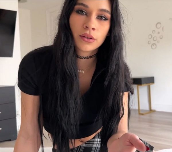 Goth Stepsister in Mini Skirt Fucked - Delilah Dagger