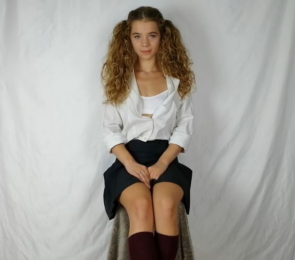 Photo Session Of A Young Student Ended With Sex - Sabrina Spice