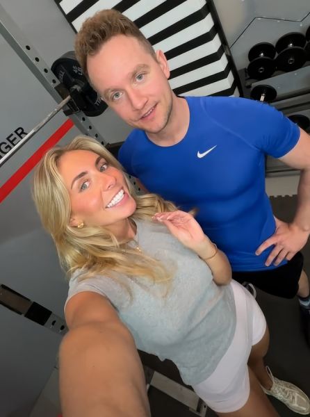 British Woman Fucks Her Trainer In The Gym - Bonnie Blue
