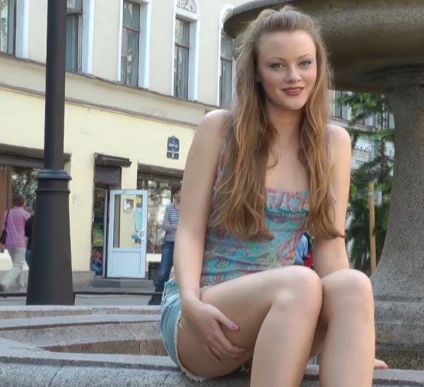 Sex With A Young Student From St. Petersburg - Lili Lamour