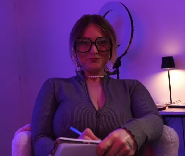 Sex With A Busty Woman - Psychologist - Faustine Perdrix