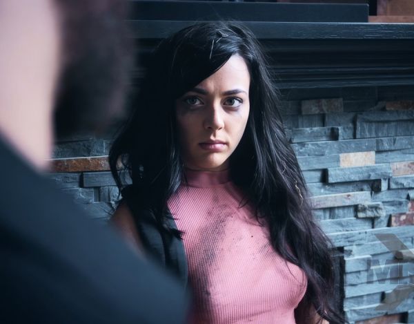 Young Brunette Makes A Plan To Make A Married Man Fall In Love With Her - Whitney Wright