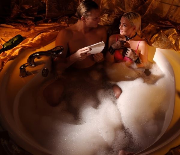 Romantic Sex In Jacuzzi - Lovita Fate