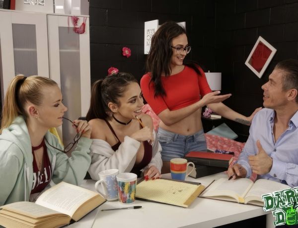 Three Young Students Seduce Their Favorite Teacher - Hannah Hays, Alex More, Ashly Anderson