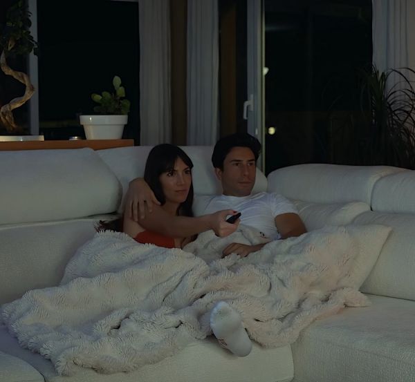 Winter Movie Night with my Girlfriend Ended By Sex - MySweetApple