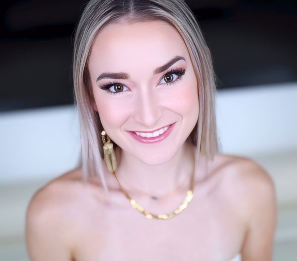 Getting Fucked and Swallowing Cum - Thea Summers