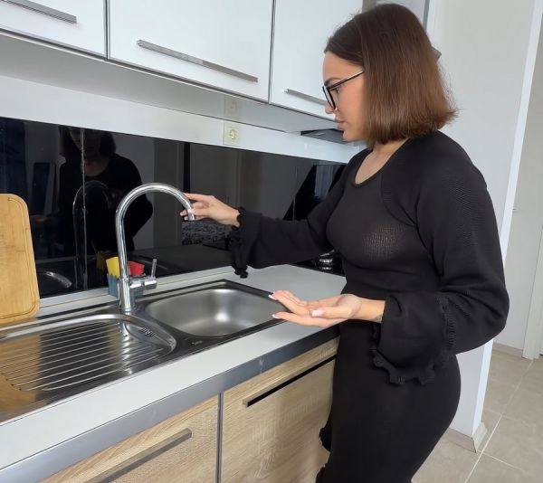The Wife Cheated On Her Husband With A Plumber - Merida Sat